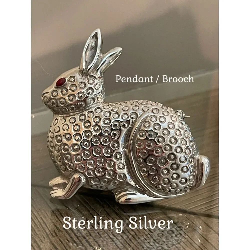 Vintage Sterling Silver Rabbit - Bunny Pendant / Brooch Bunny Rabbit Sitting